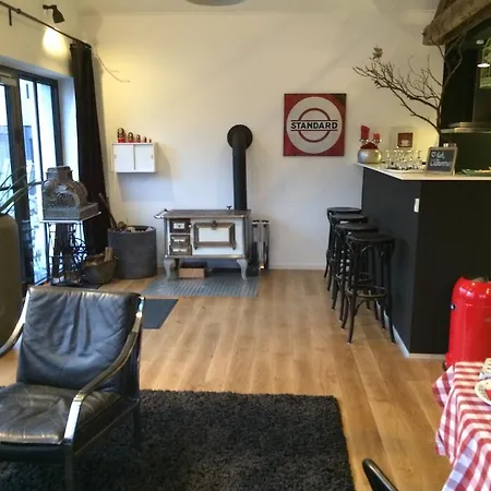 Ferienwohnung * Wiehl